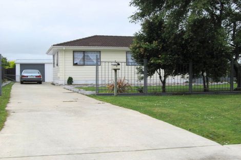 Photo of property in 6 Molesworth Place, Mangere, Auckland, 2022