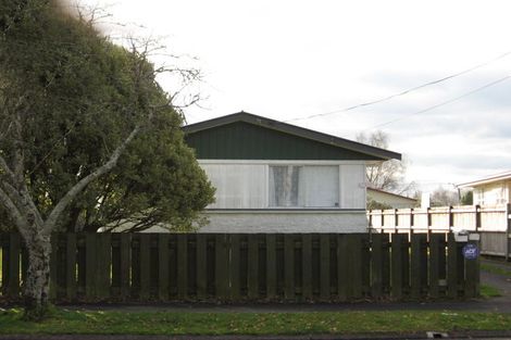 Photo of property in 40 Northolt Road, Fairview Downs, Hamilton, 3214