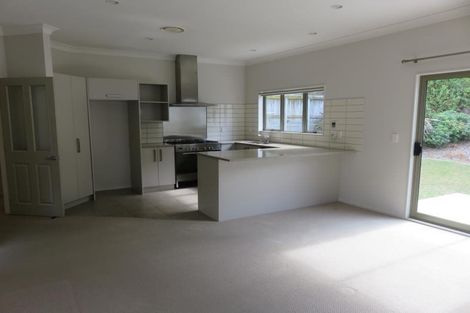 Photo of property in 15 Wantwood Grove, Churton Park, Wellington, 6037