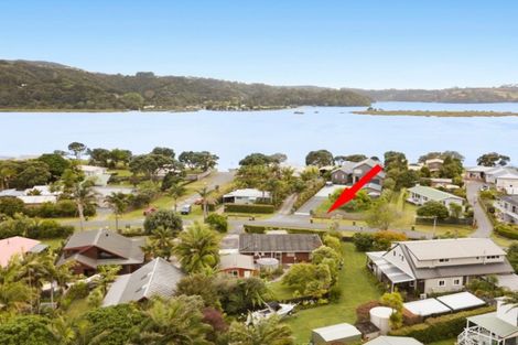 Photo of property in 19 Harbour View Road, Point Wells, Warkworth, 0986