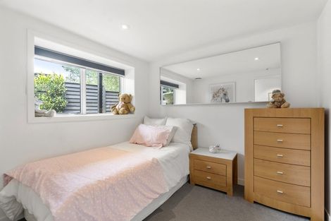 Photo of property in 1/467 Beach Road, Murrays Bay, Auckland, 0630