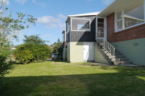 Photo of property in 4/7 Hastings Road, Mairangi Bay, Auckland, 0630