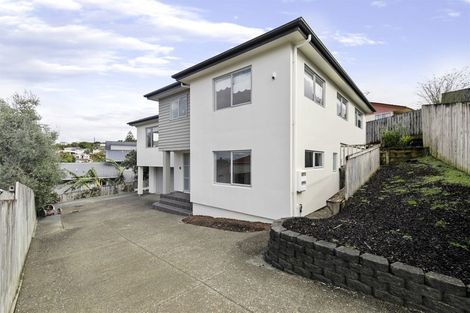 Photo of property in 45a Sycamore Drive, Sunnynook, Auckland, 0620