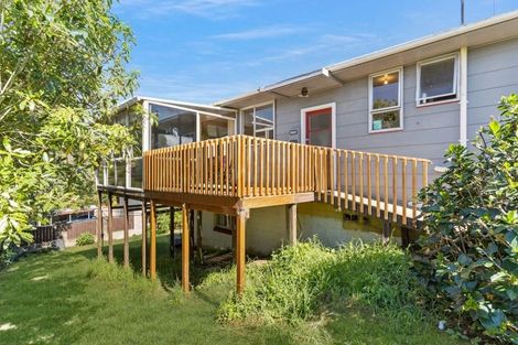 Photo of property in 24 Leaver Place, Weymouth, Auckland, 2103