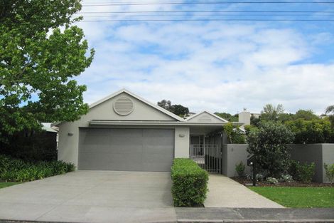 Photo of property in 18 Laurence Street, Manly, Whangaparaoa, 0930