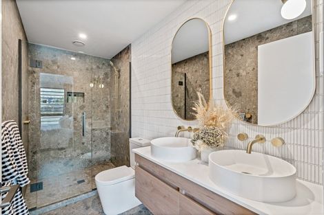 Photo of property in 51 Ryan Loop, Jacks Point, 9371