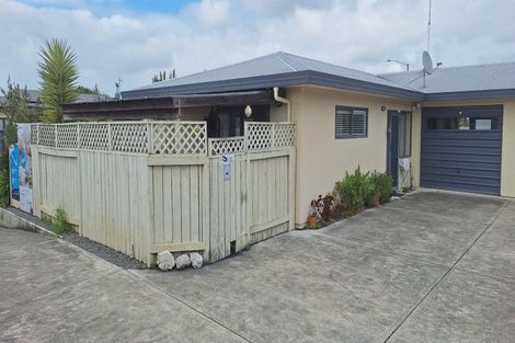 Photo of property in 1/305 Park Road South, Akina, Hastings, 4122
