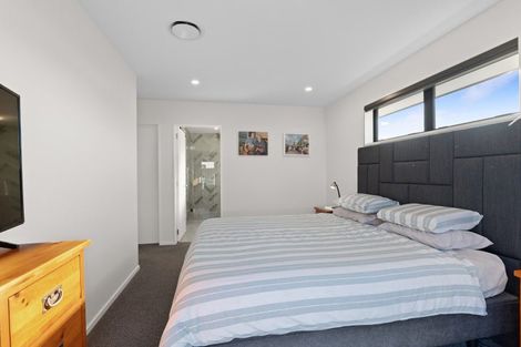 Photo of property in 21 Bob Reid Crescent, Darfield, 7510
