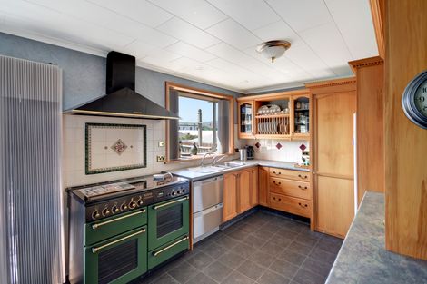 Photo of property in 90 Melbourne Street, South Dunedin, Dunedin, 9012