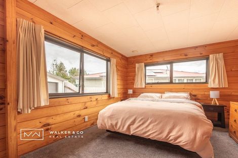 Photo of property in 84 Holdsworth Avenue, Trentham, Upper Hutt, 5018