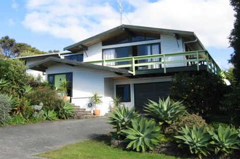 Photo of property in 11 Tui Grove, Paihia, 0200
