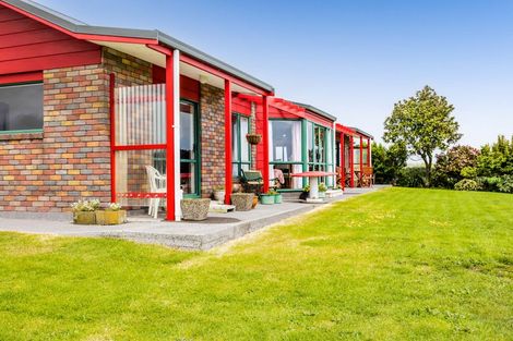 Photo of property in 196 Mokau Road, Urenui, 4377