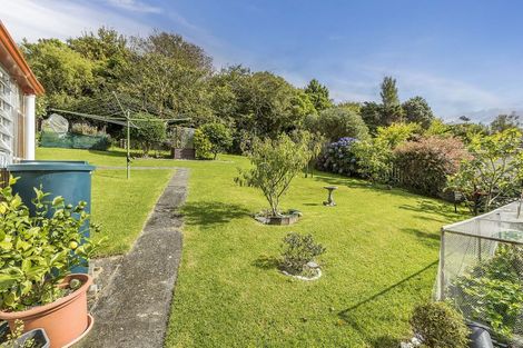 Photo of property in 353 Main Road, Tawa, Wellington, 5028