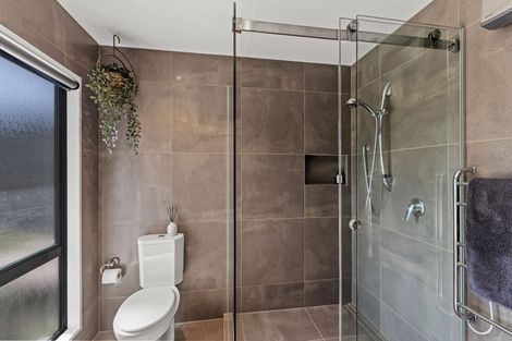 Photo of property in 77 Port Hills Road, Heathcote Valley, Christchurch, 8022