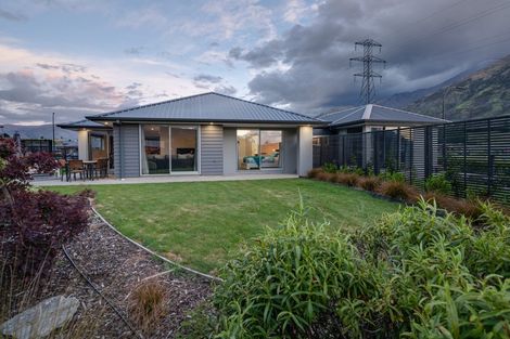 Photo of property in 42 Stalker Road, Lower Shotover, Queenstown, 9304
