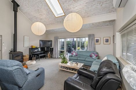 Photo of property in 19 Carina Way, Whitianga, 3510