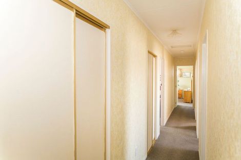 Photo of property in 46 Ruahine Street, Dannevirke, 4930