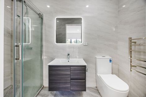 Photo of property in 1a Bennett Road, Pakuranga, Auckland, 2010