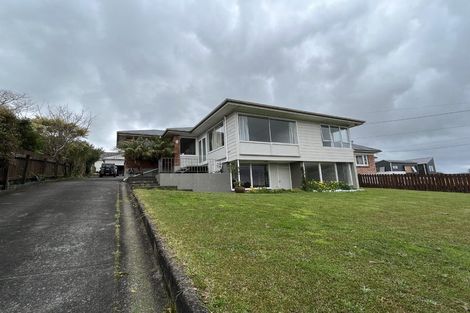 Photo of property in 6 Newington Road, Henderson, Auckland, 0612