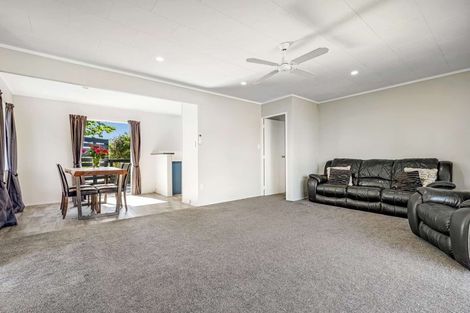 Photo of property in 10 Thebes Street, Pomare, Rotorua, 3015