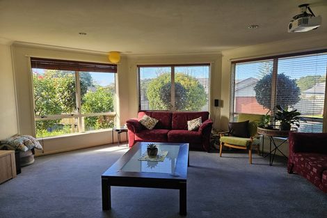 Photo of property in 8 Fresil Lane, Massey, Auckland, 0614