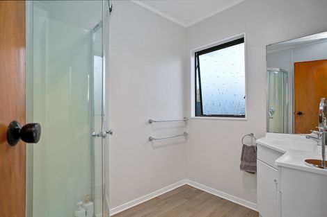 Photo of property in 74 Moore Street, Leamington, Cambridge, 3432