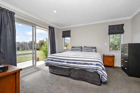 Photo of property in 13 Bradbury Avenue, Rolleston, 7614