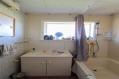 Photo of property in 38 Acacia Drive, Levels, Timaru, 7973