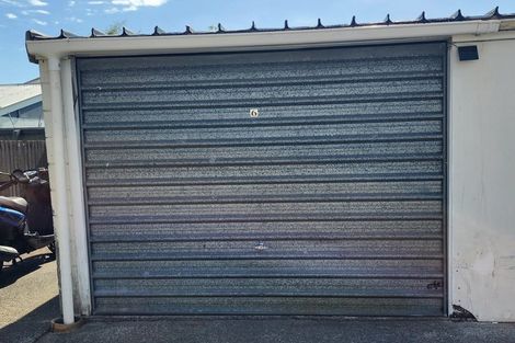 Photo of property in 6/19 Hargest Crescent, Sydenham, Christchurch, 8023