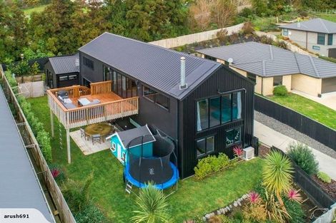 Photo of property in 272 Ballintoy Park Drive, Welcome Bay, Tauranga, 3175