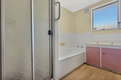 Photo of property in 2/27 Ranfurly Street, Tamatea, Napier, 4112