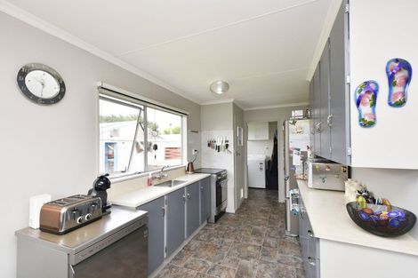 Photo of property in 74 Dalwharn Street, Wallacetown, 9816