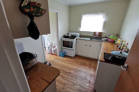 Photo of property in 103 Ennis Avenue, Pakuranga Heights, Auckland, 2010