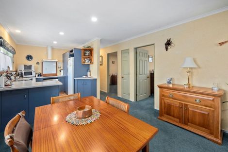 Photo of property in 4a Hoyte Place, Pukehangi, Rotorua, 3015