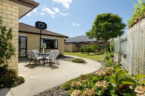 Photo of property in 9 Kereru Place, Pyes Pa, Tauranga, 3112