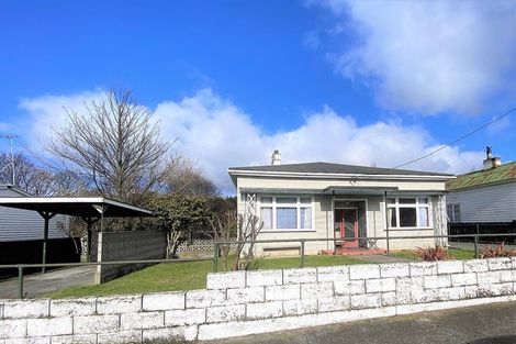 Photo of property in 10 Weka Street, Taihape, 4720