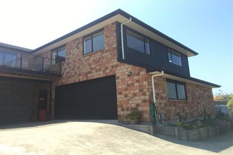 Photo of property in 21 Campion Road, Waikanae Beach, Waikanae, 5036