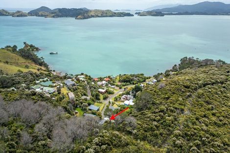 Photo of property in 33 Puriri Road, Te Kouma, Coromandel, 3581