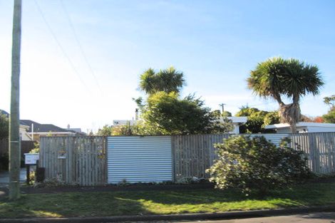 Photo of property in 15 Howe Street, New Brighton, Christchurch, 8083
