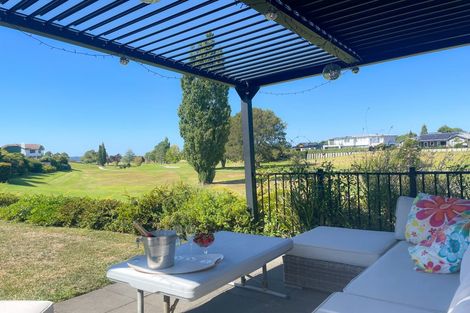 Photo of property in 52 Links View Drive, Omokoroa, 3114