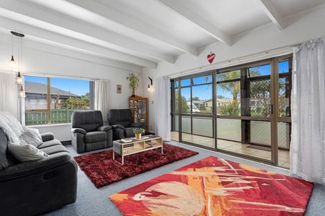 Photo of property in 107 Riverside Drive, Whakatane, 3120