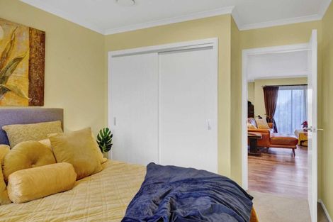 Photo of property in 2 Te Ara Karoiroa Road, Hurford, New Plymouth, 4374