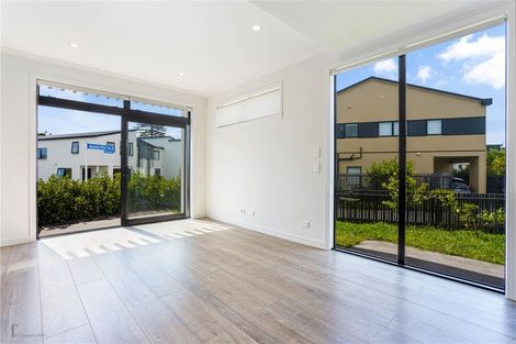 Photo of property in 7 Frank Gill Road, Hobsonville, Auckland, 0616