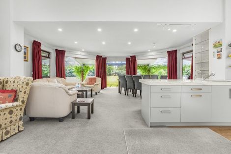 Photo of property in 66-66a Kuratawhiti Street, Greytown, 5712