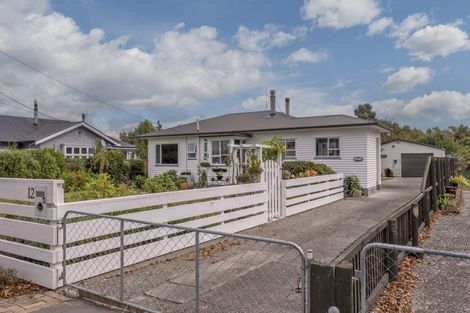 Photo of property in 12 Clinton Street, Darfield, 7510