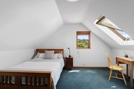 Photo of property in 4 De Thier Lane, Richmond Hill, Christchurch, 8081