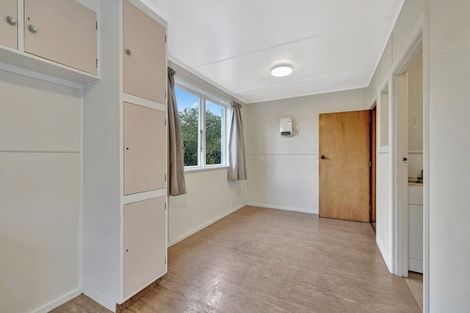 Photo of property in 21 Ealing Street, Redwood, Christchurch, 8051