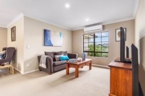 Photo of property in 3 Gordal Place, Flat Bush, Auckland, 2016