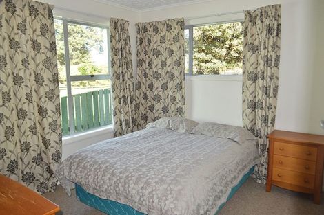 Photo of property in 2b Mahoe Street, Otaki Beach, Otaki, 5512