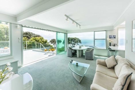 Photo of property in 1/187 Beach Road, Castor Bay, Auckland, 0620